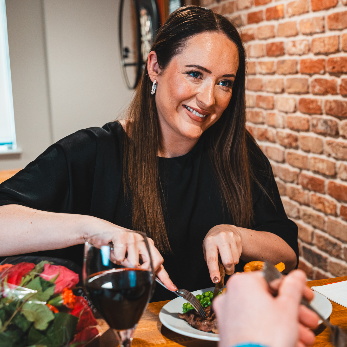 Valentine’s Weekend Dining & Treat Menu at The Red Deer in Crediton